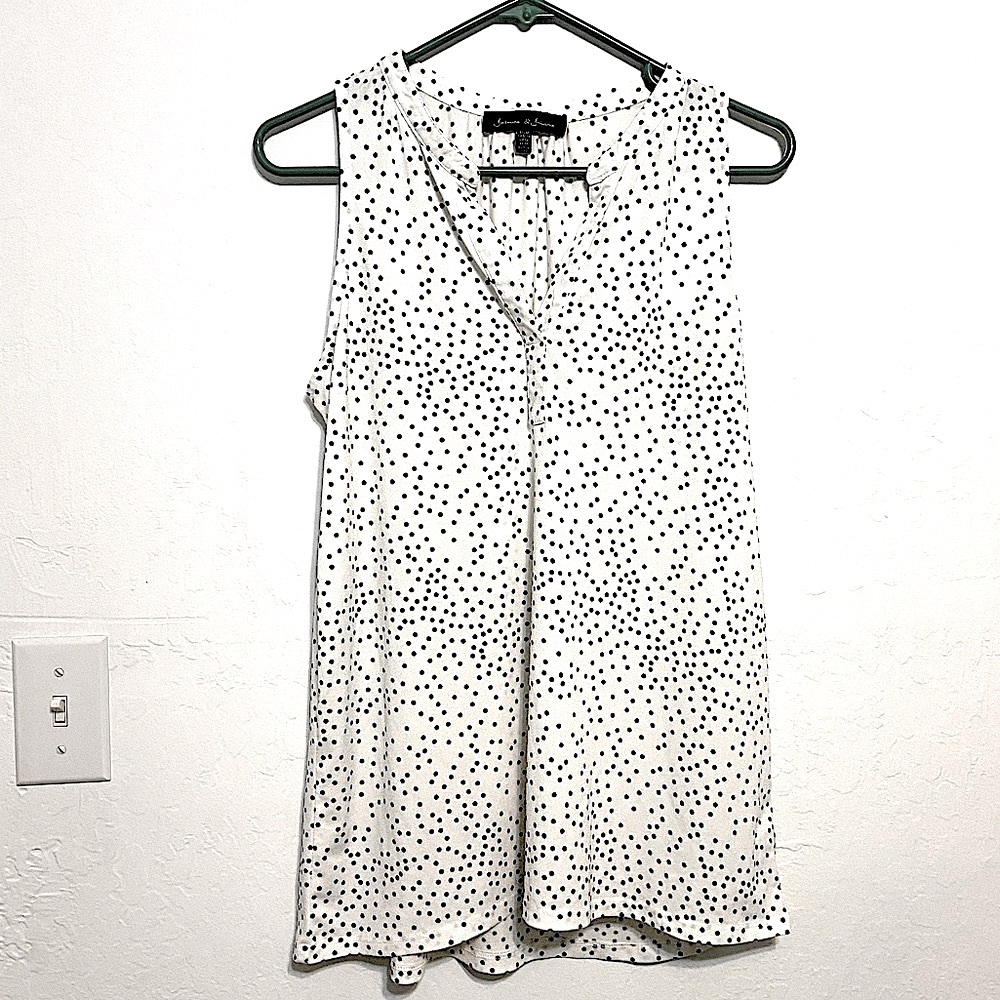 Jasmine and Juliana polka dot sleeveless top M